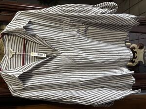 Max Studio Woman 2X Grey & White Striped Roll Tab Sleeve Top NWT